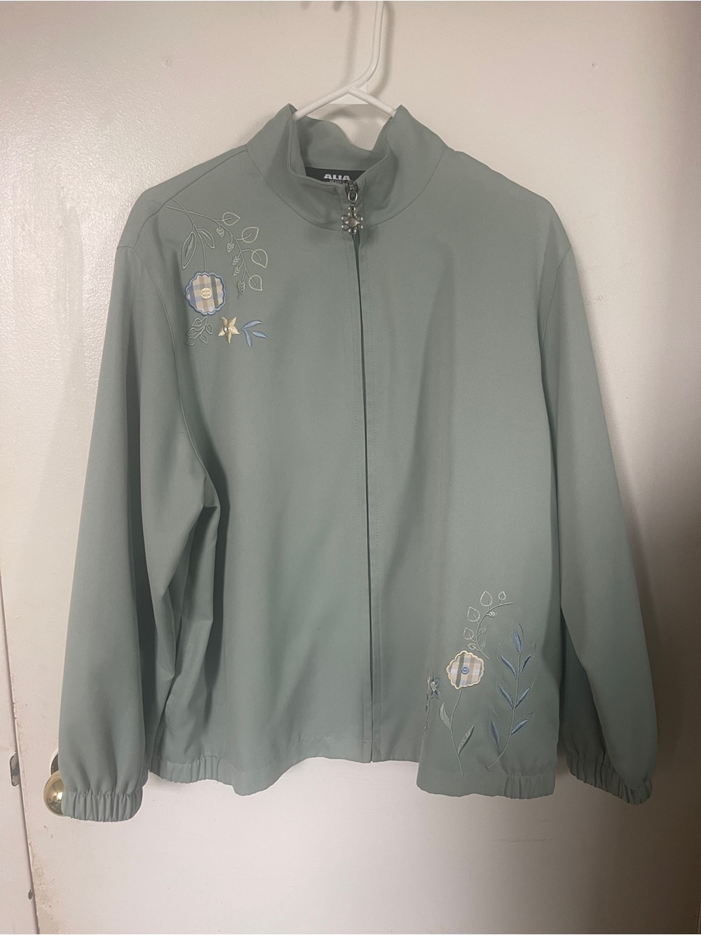 ALIA Sage Green Embroidered Lightweight Jacket